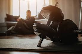 为什么外野防守中的“转传配合”是衡量一支球队防守纪律性的标尺